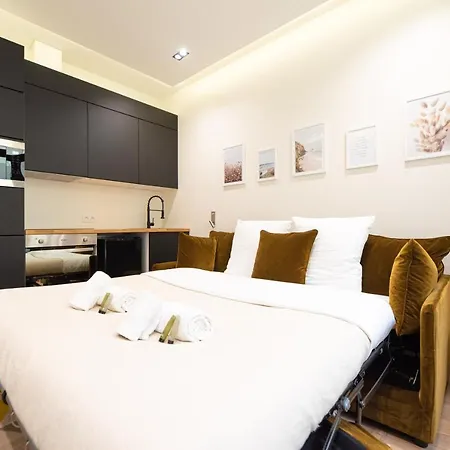 Mbm - Terrage * Parijs